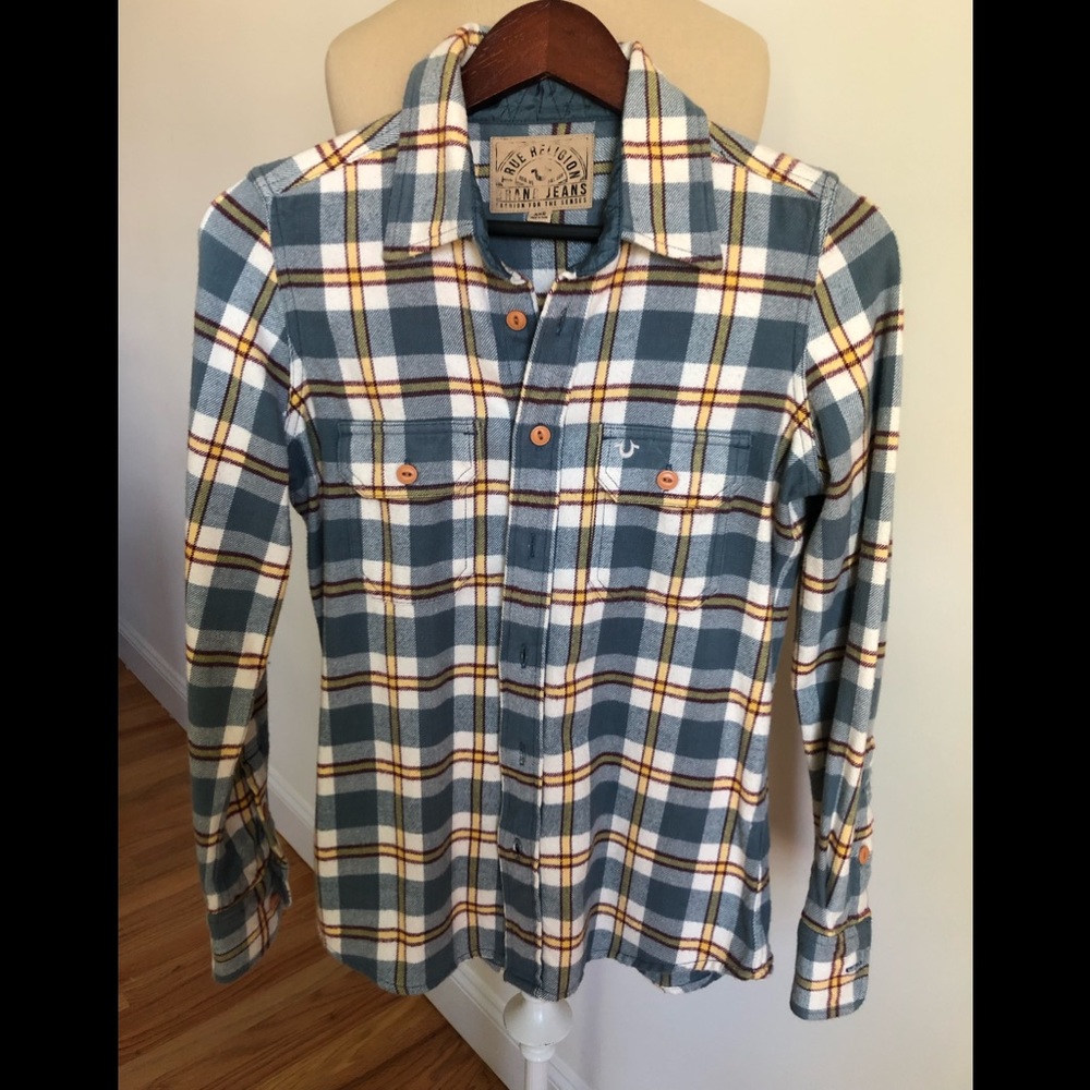 Never worn women’s True Religion button down